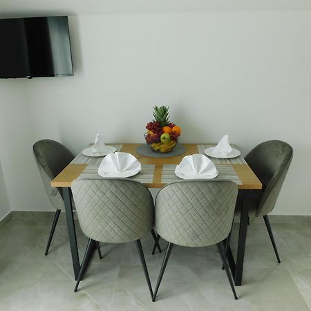 Apartman Nativis Оточац Экстерьер фото