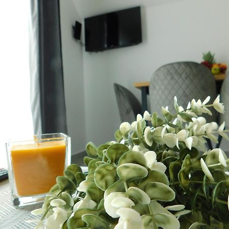 Apartman Nativis Оточац Экстерьер фото